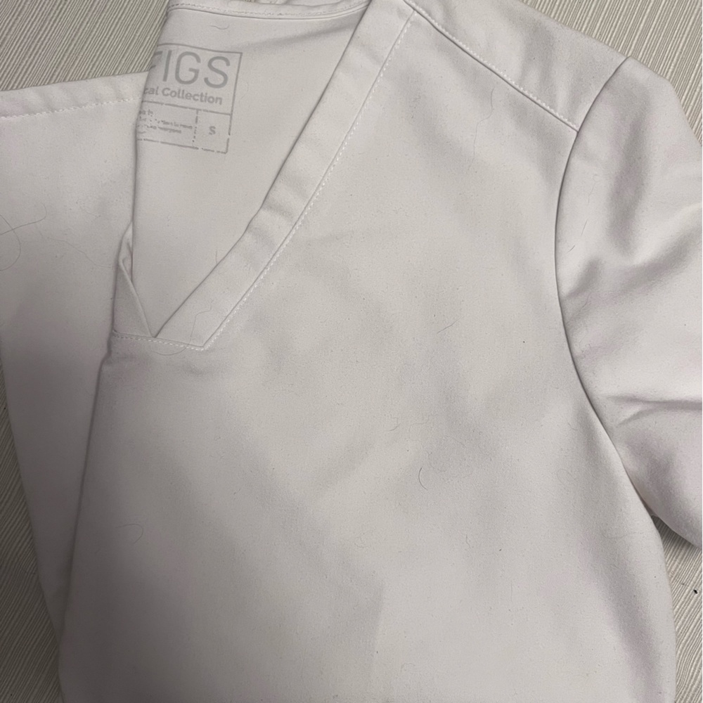 Figs scrubs